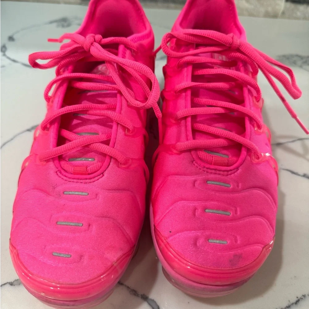 Nike Air Vapormax Plus hot pink - Picture 4 of 8